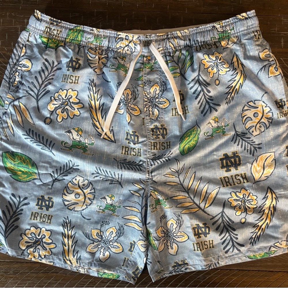 Notre Dame Fighting Irish Men's Swim Trunks - Blue